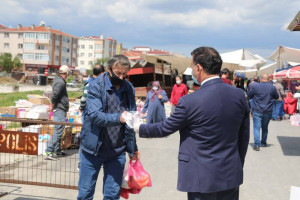 Maske ve El Dezenfektanı Dağıtımımız Sürüyor